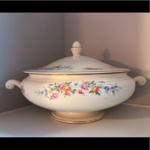 RARE 1940s Homer Laughlin Eggshell Dish 22 KT gold